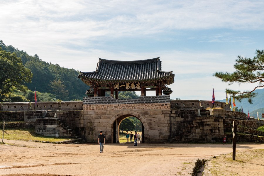 문경새재 제1관문 주흘관